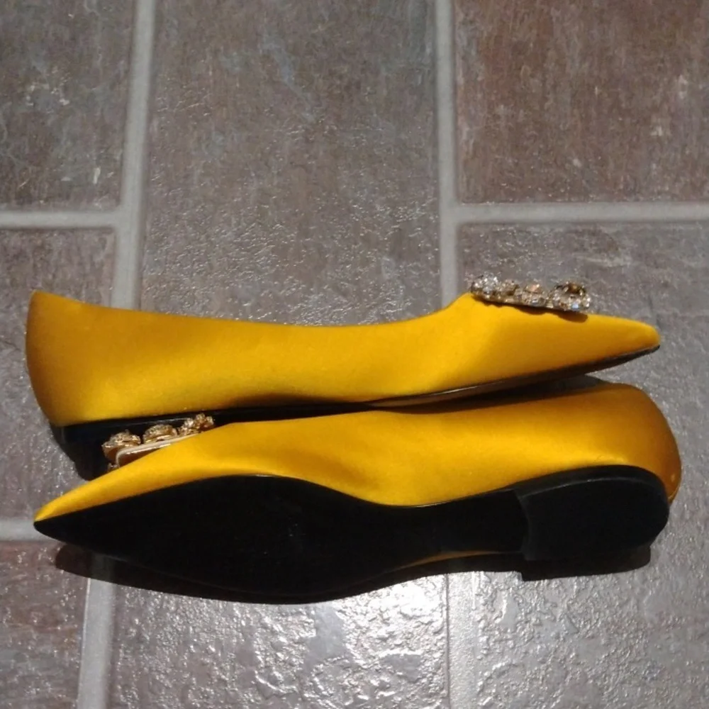 Roger Vivier Flower Strass Crystal embellishment Satin Ginger yellow flat Size35 - Picture 11 of 14